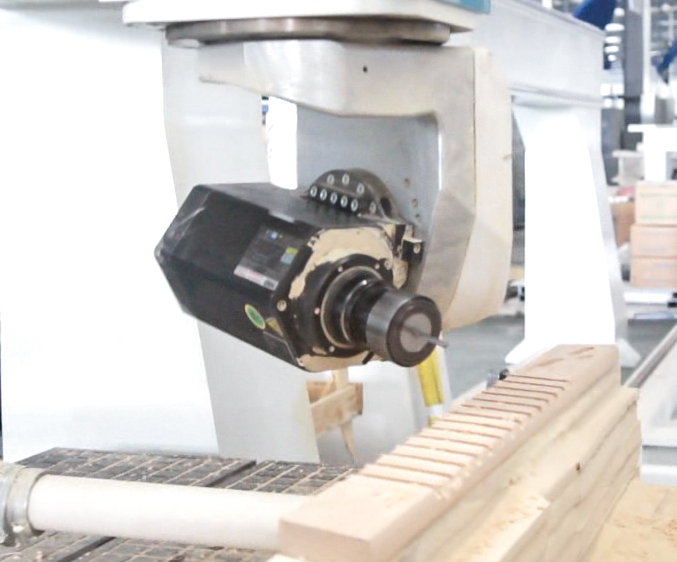 E10 Vantage femakset maskineringssenter Gjelder for en rekke materialer